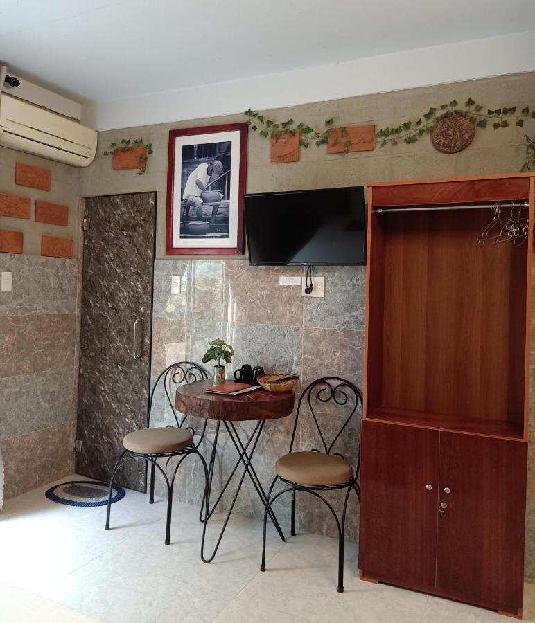 Terra Cotta Homestay Hoi An Exteriör bild